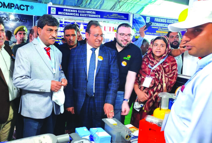 CS-Kashmir Solar-Fish Eye