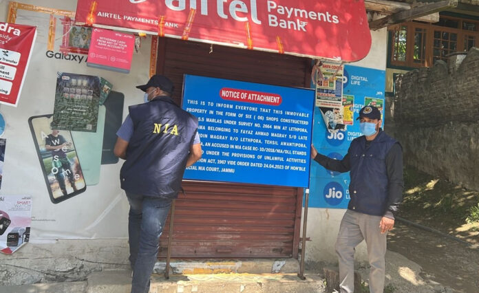 Remove term: Property-Attached -Militancy Case-Fish Eye Property-Attached -Militancy Case-Fish Eye