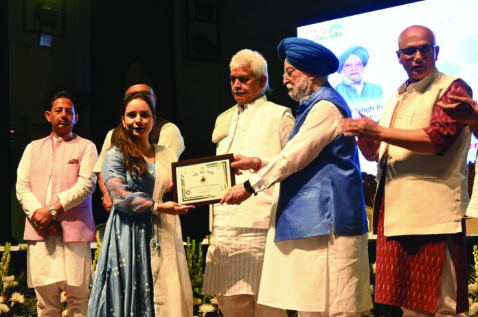 Instead of polythene-Puri-Fish Eye