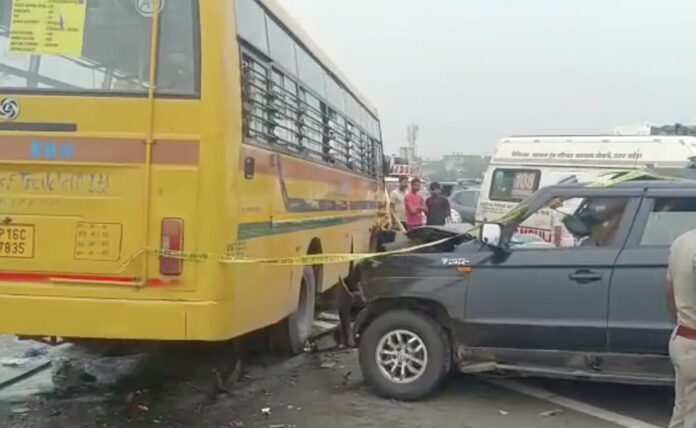 6 Dead-School Bus-Meerut Expressway