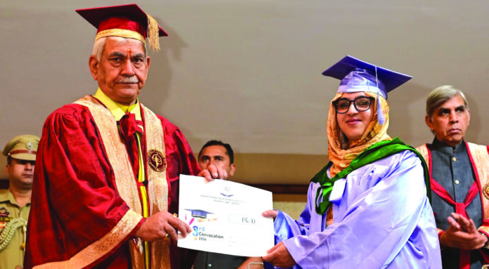 Girls Excelling-Higher Education-Level-LG Sinha-Fish Eye