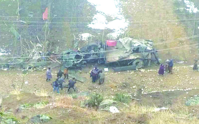 4 soldiers die, Road Accident, Bandipora ,J&K, Fish Eye