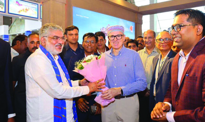 CM Omar , Travel & Tourism, Fish Eye