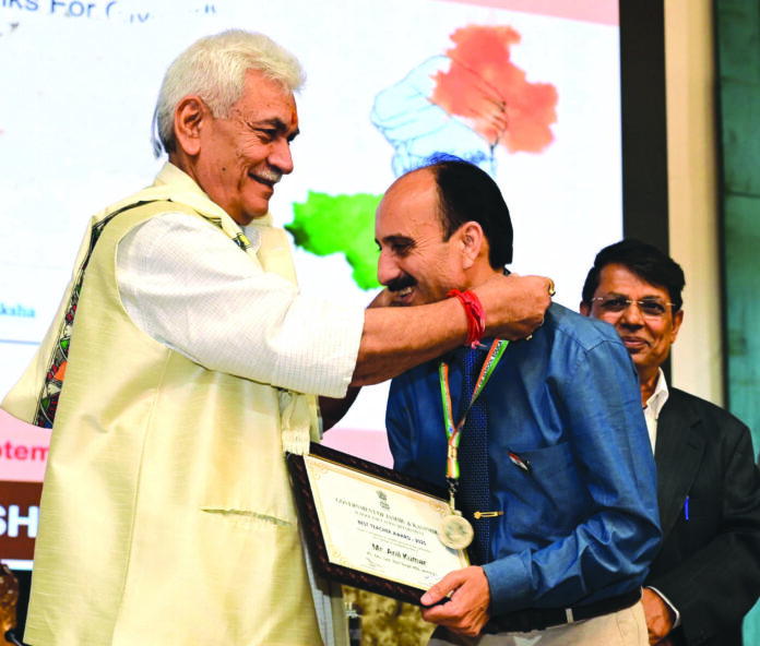 LG Stresses, Experiential Learning, Classroom, Fish Eye