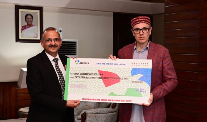 High Court, Donates, CM’s Relief Fund, Fish Eye