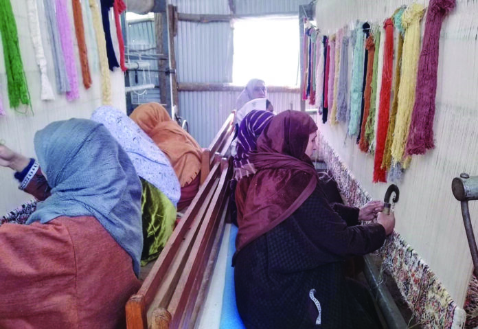 Handicraft Dept, Preserve Carpet Weaving Heritage, Fish Eye