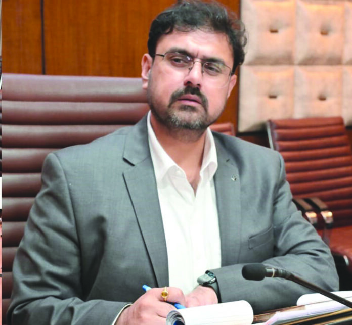 Global tensions, LPG supply chain, Minister Satish Sharma, Fish Eye