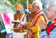 ‘Pratham Puja’ by LG Sinha marks ceremonial start of Amarnath yatra Pratham Puja, LG Sinha, Start, Amarnath yatra, Fish Eye