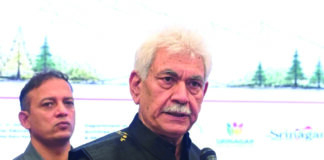 Develop spirit of doing something good for society: LG Sinha to youth Develop spirit , Good society, LG Sinha, Fish Eye