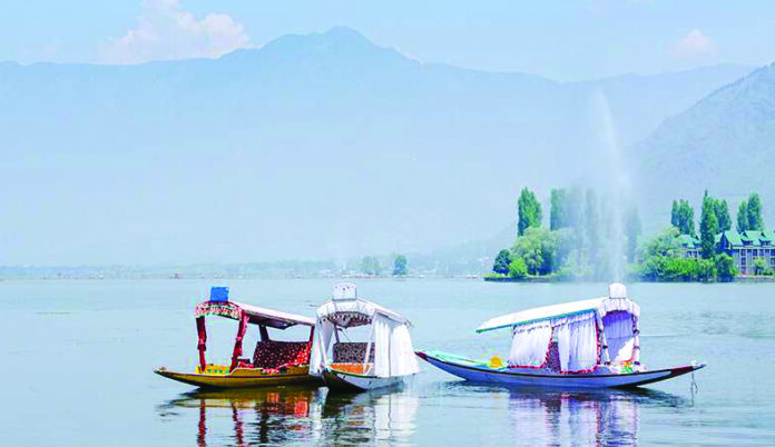 35°C scorcher, Srinagar , Hottest July, Fish Eye